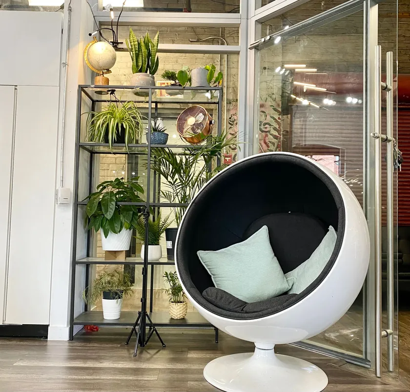 The studio lounge